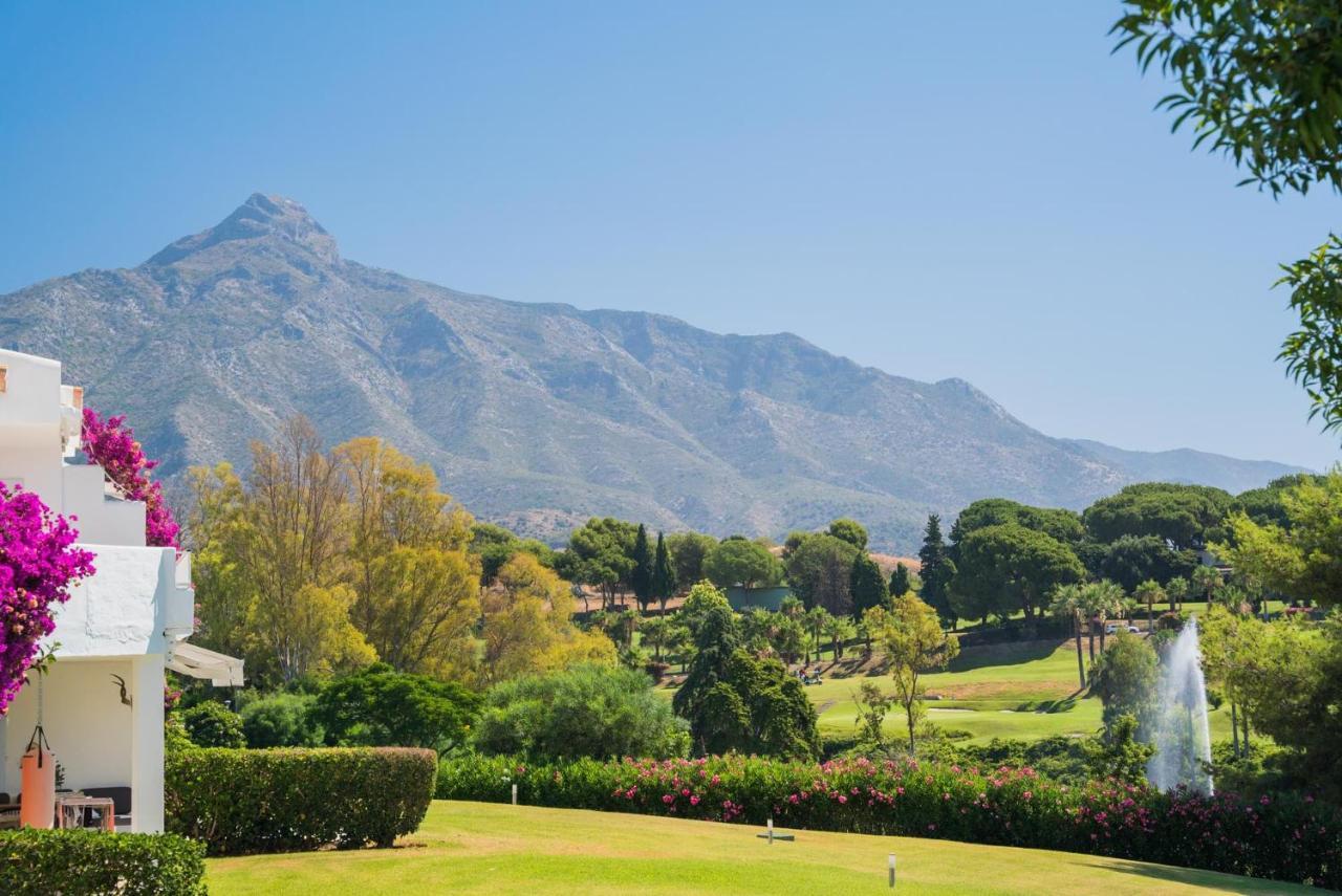 Azahara I, 25a Small Cozy With Great Views Located In The Popular Area Of Nueva Andalucia Marbella